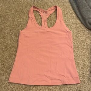 LULULEMON NULU TANK TOP!!!